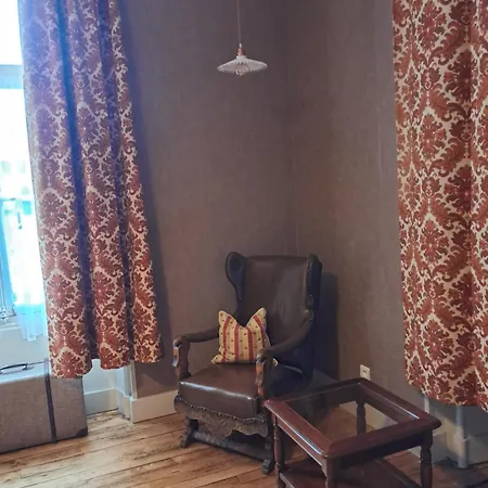 Thunder Roadhouse 3*