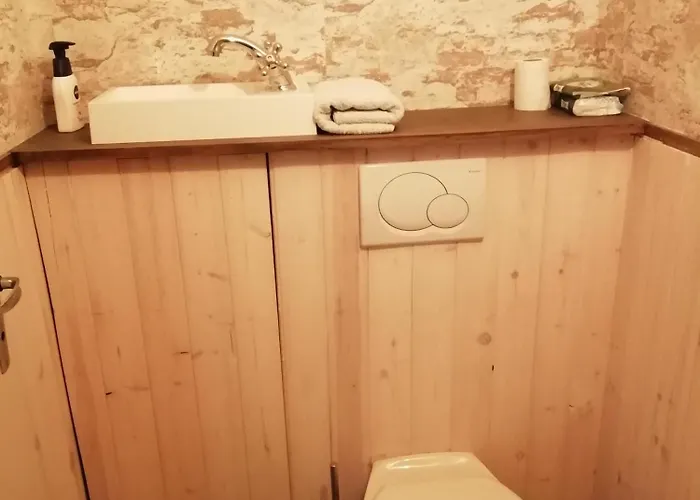 Thunder Roadhouse Couette-café